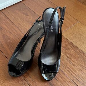 Nine West Black Shinny/Suede Slingback Open Toe Heels Sz6.5